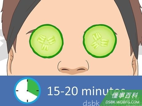 Step 1 把黄瓜切片，放到眼皮上，做舒缓治疗。