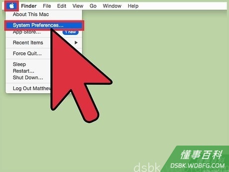 Step 2 单击Apple菜单,并选择“系统偏好设置”。