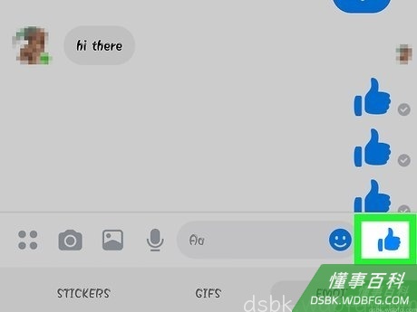 Step 6 轻触点赞按钮,发送一个竖起的大拇指。