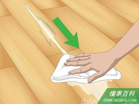 Step 2 擦去清洁剂。