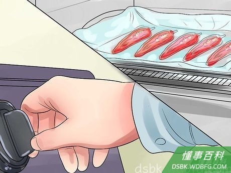Step 2 烤辣椒。