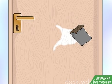 Step 5 用细砂纸打磨破损的地方。