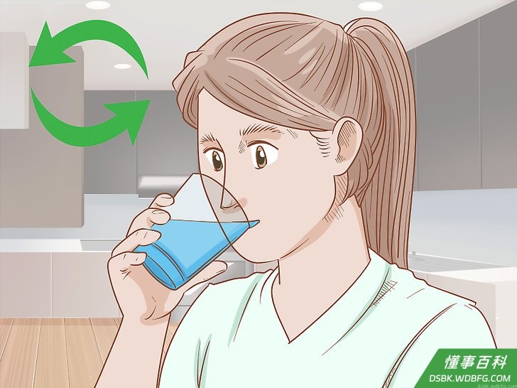 Step 6 喝大量的水和温热的液体，帮助排出鼻涕。