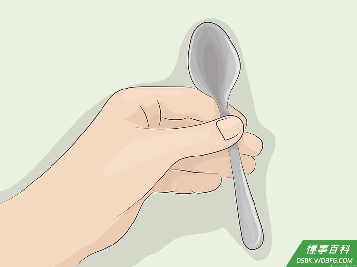 Step 1 勺子不宜过大，茶匙大小就可以了。