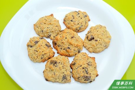 Step 8 烤饼干。