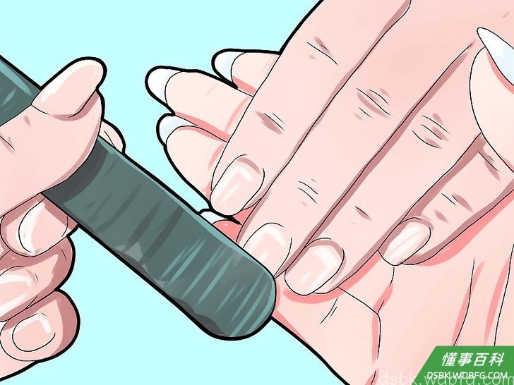 Step 4 修饰好你的指甲。