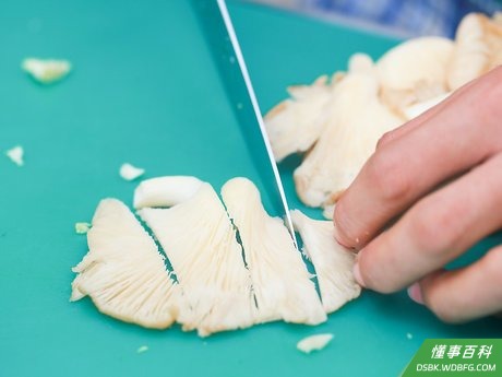 Step 4 处理蘑菇。