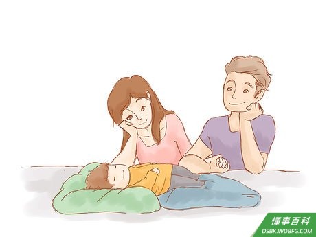 Step 3 帮助孩子适应不喂奶就可以做别的活动。