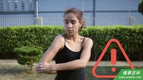 Step 1 当你还没有热身之前，绝对不能拉伸。