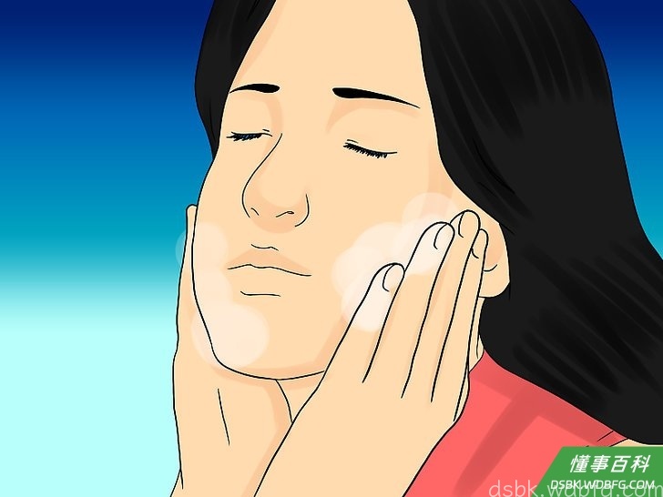 Step 3 用香皂和温水清洁面部。