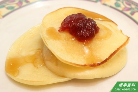 Step 5 做酪乳煎饼。