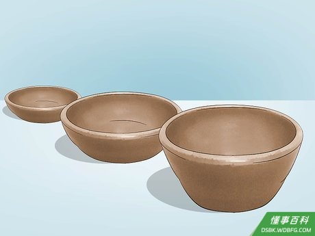 Step 2 首先,你要想好准备制作的陶器的用途、大小、形状及颜色。