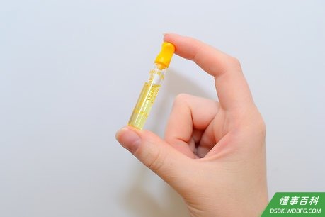 Step 5 如果你想要加几滴香草精调味的话，就这么做吧。