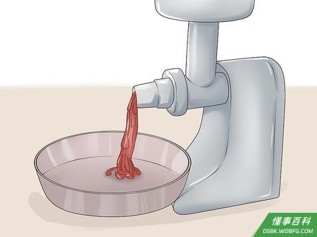 Step 1 通过大量制作猫食的方式省钱并为猫咪定制营养计划。