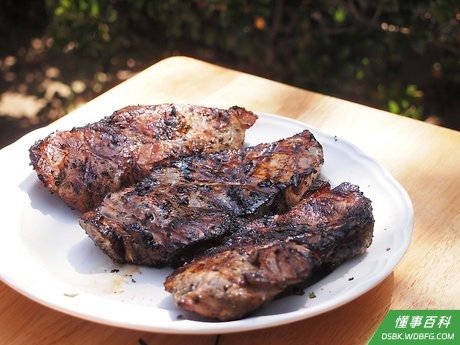 Step 8 烤好后,让肉静置5到10分钟。