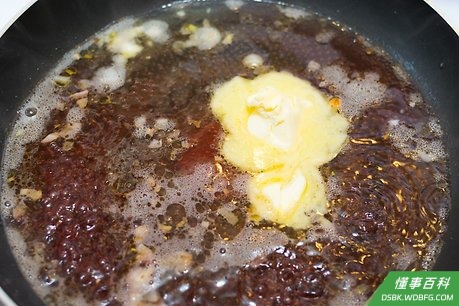 Step 4 加入黄油。