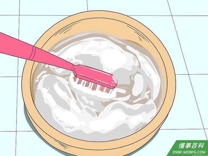 Step 3 用牙刷蘸取混合物。