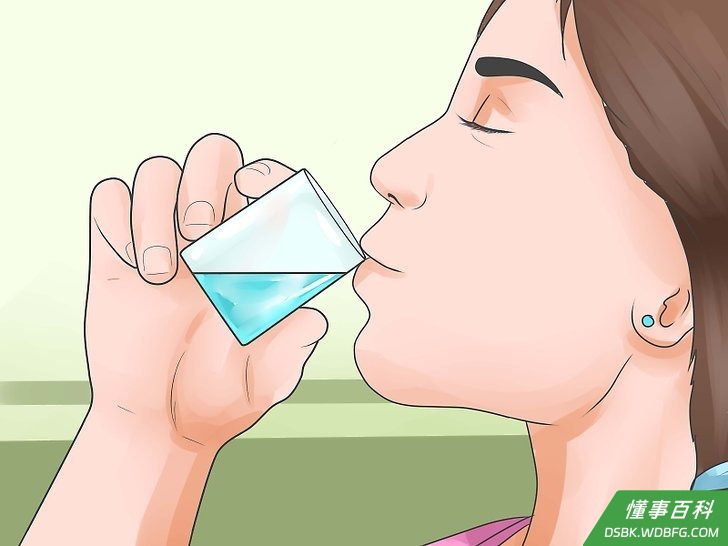 Step 2 倒入口腔。