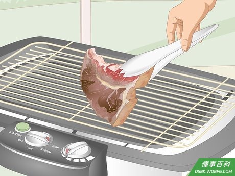 Step 3 炙烤牛排。