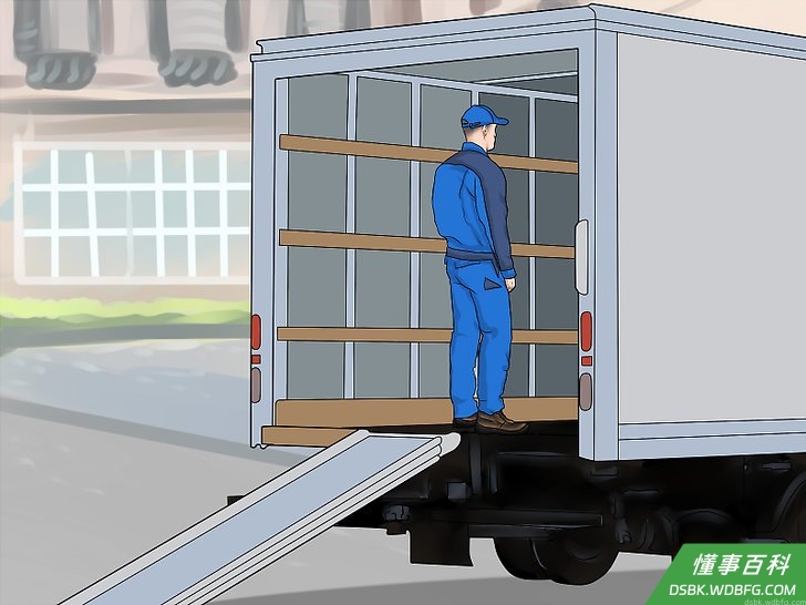 Step 2 专业搬家工会试着按房间来将物品装车，以便于卸货。