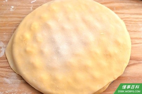 Step 4 用饺子机包饺子。