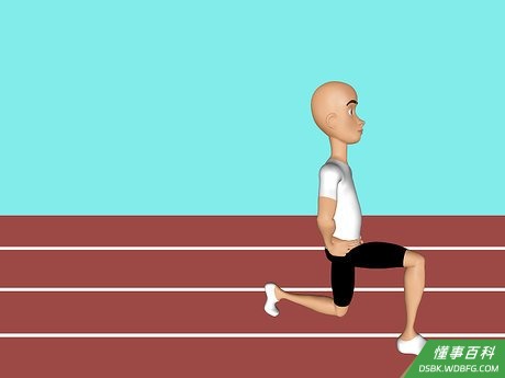 Step 5 在用左脚做弓步时，保持一会儿。