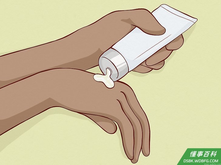 Step 7 使用保湿产品。