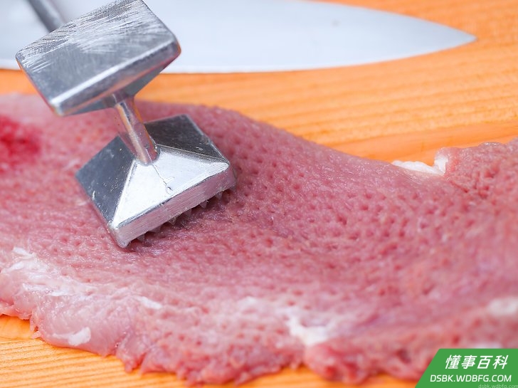 Step 1 使用肉锤。