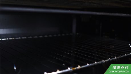 Step 1 烤炉预热。
