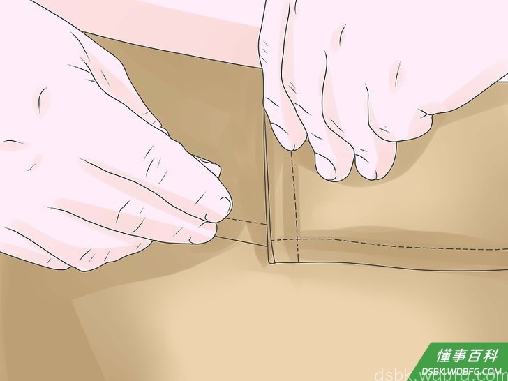 Step 2 把布片一块一块围到你的腰上。