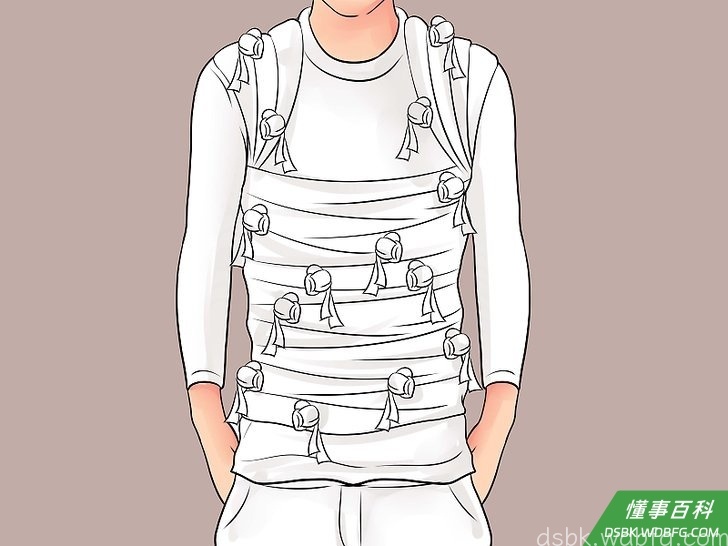 Step 4 把布条从腰到肩膀缠好。