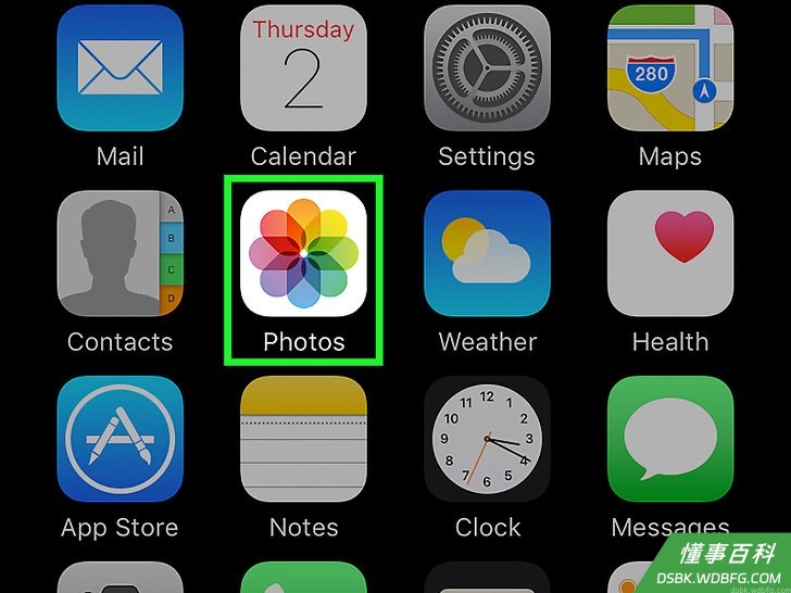 Step 1 点击iPhone主屏幕上的照片按钮，打开照片应用。