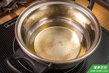 Step 1 烧热炸油。