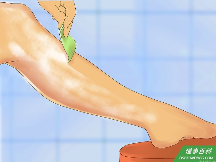 Step 4 用湿布或产品提供的抹刀抹掉脱毛膏。