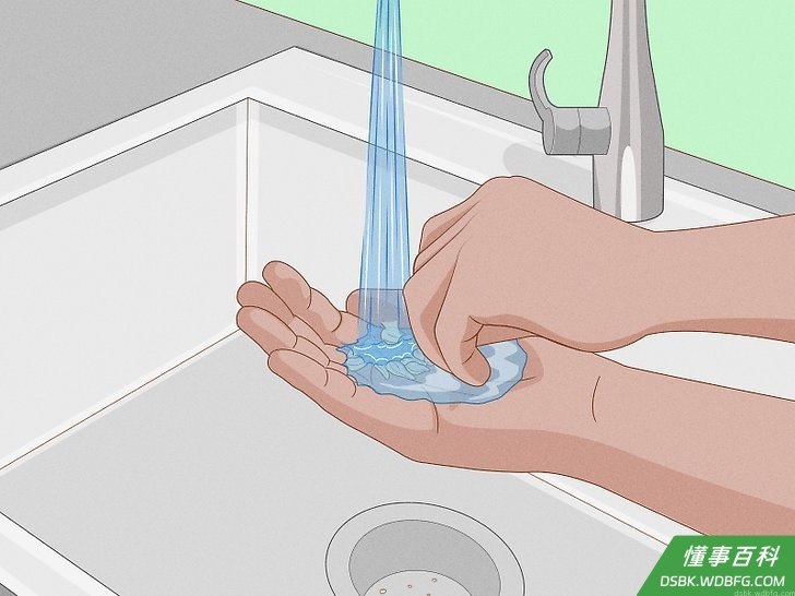 Step 4 去掉种子表面啫喱样的黏膜。