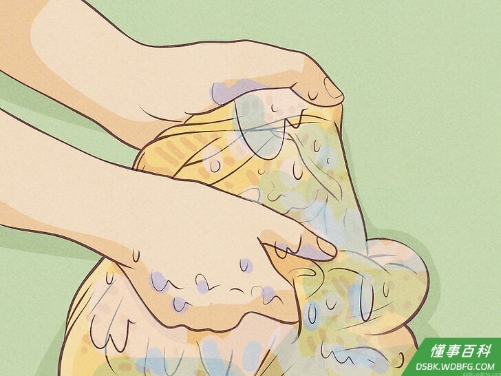 Step 3 手洗毛衣。